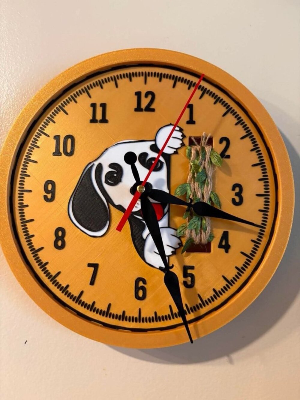 Peeking Black/White Dog 3D Printed Retro 12 Hour Wall Clock Leaf Rope